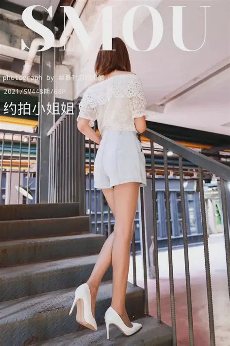 【丝慕SMOU第1-679期】高清写真作品集，丝慕SMOU 图集里的爱与殇